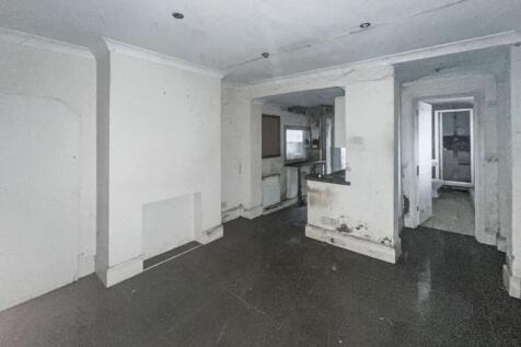 159 Kingston Road, Leatherhead, Surrey, KT22 7NX