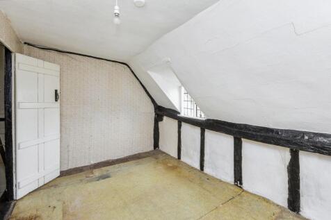 9 South End Road, Milton Bryan, Milton Keynes  Bedfordshire MK17 9HS