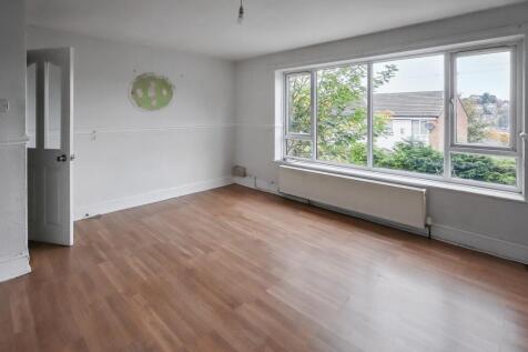 72 Whiteways Grove, Sheffield, South Yorkshire, S4 8FL