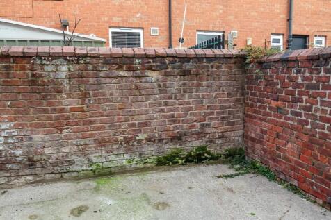 108 Villiers Street, Preston, Lancashire PR1 7PB