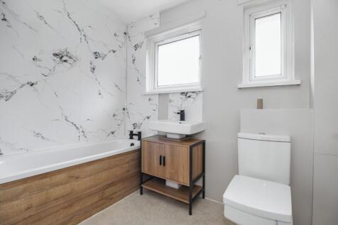 19 Highlands Grove, Stourton, West Yorkshire, LS10 4RR