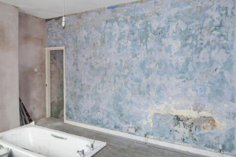 128 Plungington Road, Preston, Lancashire, PR1 7UE