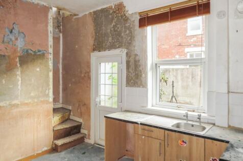 128 Plungington Road, Preston, Lancashire, PR1 7UE