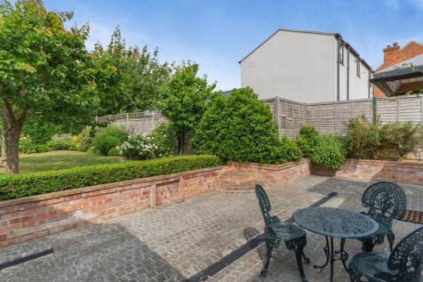 6 Dickmans Lane, Melton Mowbray, Leicestershire, LE14 4BG