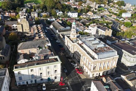 Ryde Theatre, Queens Road, Ryde, Isle of White, PO33 2NL