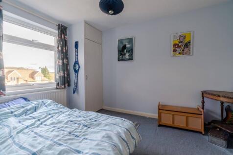 Alhamra, Widford Road, Much Hadham, Hertfordshire, SG10 6AT