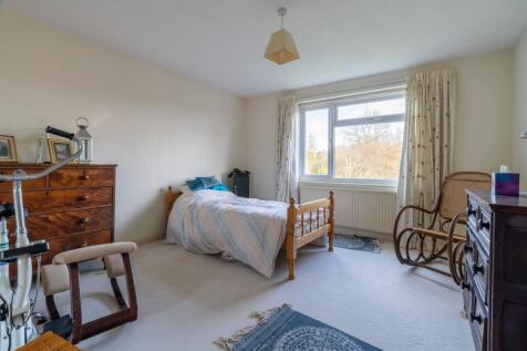 Alhamra, Widford Road, Much Hadham, Hertfordshire, SG10 6AT