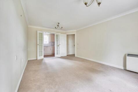 Flat 21 Chancellor Court, Broomfield Road, Chelmsford CM1 1RY