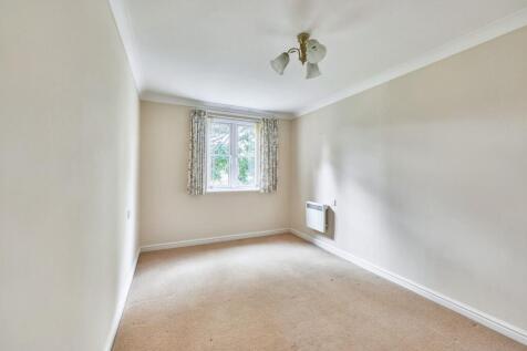 Flat 21 Chancellor Court, Broomfield Road, Chelmsford CM1 1RY