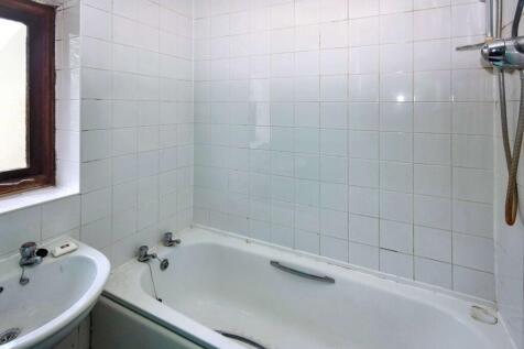 72 Poplar Road, Loughborough, Leicestershire, LE11 2JT