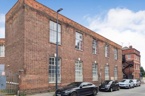 35 Eastgate, Leeds, LS2 7RE