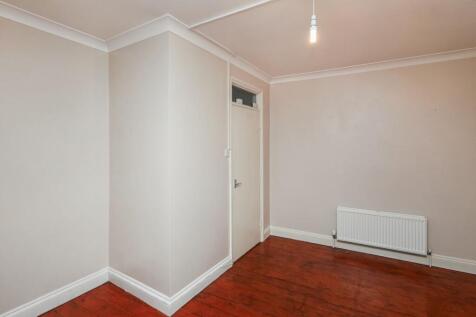 Ground Floor Flat, 37 St Stephen&#39;s Road, Bow, London E6 1AN