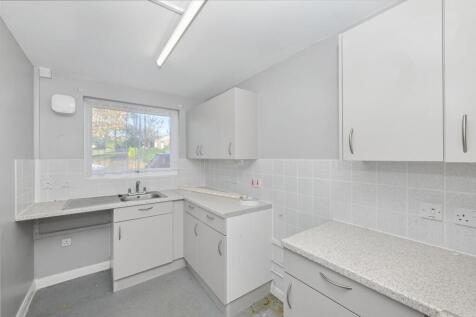 70 Madells, Epping, Essex CM16 4NN