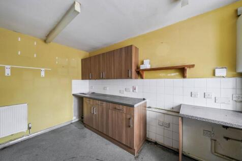 4 Bradbury Close, Southall, Middlesex, UB2 4JZ