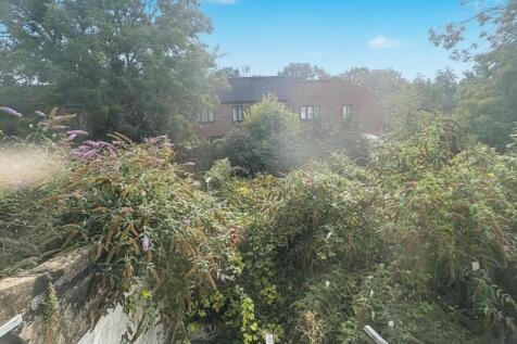 33 Loughborough Park, Loughborough Junction, London SW9 8TP