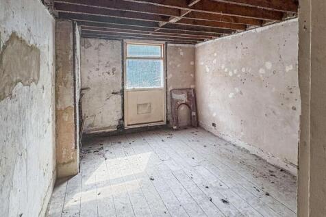 33 Loughborough Park, Loughborough Junction, London SW9 8TP