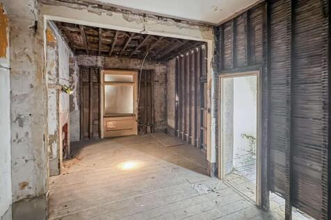 33 Loughborough Park, Loughborough Junction, London SW9 8TP