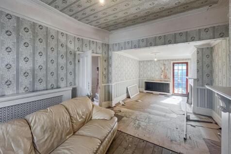 56 Englewood Road, Clapham South, London SW12 9NY