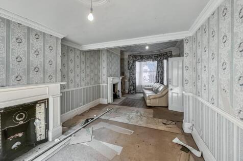 56 Englewood Road, Clapham South, London SW12 9NY