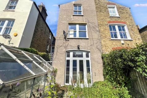 56 Englewood Road, Clapham South, London SW12 9NY