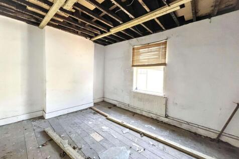 351b Wandsworth Road, Battersea, London SW8 2JH