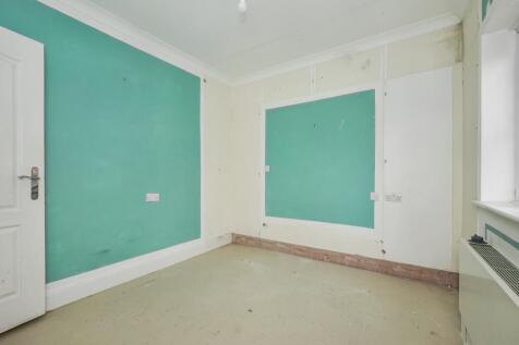 7 Greyhound Chase, Ashford, Kent, TN23 5LL