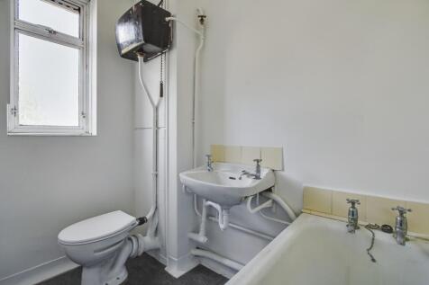 Flat 7 Hinchinbrook House, Mortimer Crescent, Kilburn, London, NW6 5UP