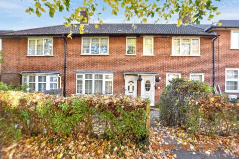 19 Escott Gardens, Mottingham, London, SE9 4BQ