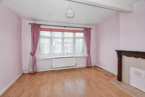 19 Escott Gardens, Mottingham, London, SE9 4BQ