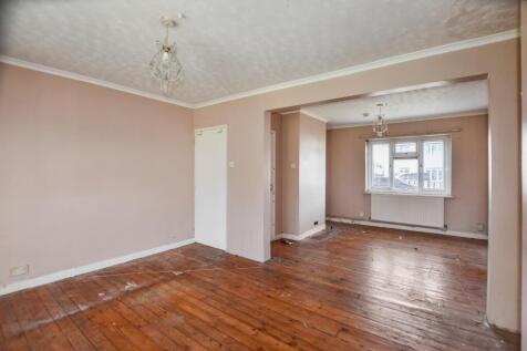 23 Heath Road, Crayford, Dartford, DA1 3NP