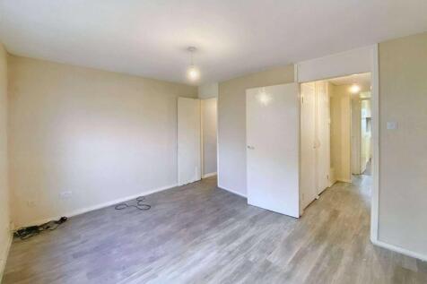 14 Burnet, Stantonbury, Milton Keynes, MK14 6AJ