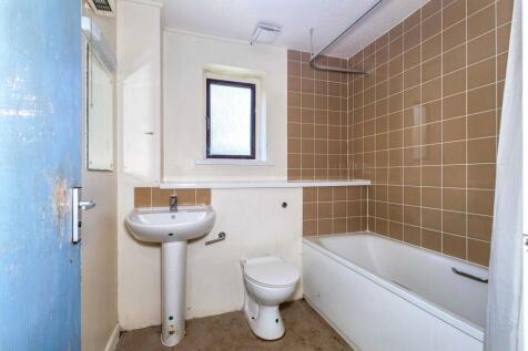 75 Gaddesden Crescent, Wavendon Gate, Milton Keynes, Buckinghamshire, MK7 7SB