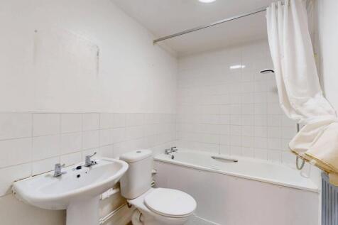 Flat 1, 132 Earls Court Road, Kensington, London, W8 6QL