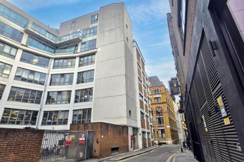 Flat 8 City View Apartments, 29A Saffron Hill, London EC1N 8AG