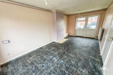 80 Lime Kiln, Royal Wootton Bassett, Swindon, Wiltshire, SN4 7HG