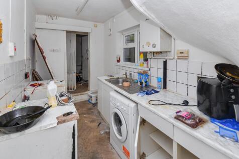 5 Laurel Avenue, Runcorn Road, Birmingham B12 8RD