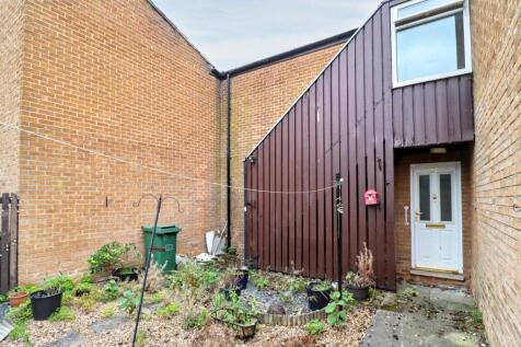 62 Firthcliffe Road, Liversedge, West Yorkshire, WF15 6HF