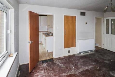 62 Firthcliffe Road, Liversedge, West Yorkshire, WF15 6HF