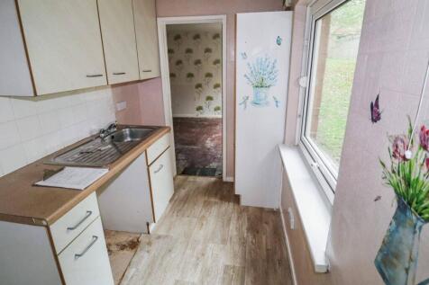 62 Firthcliffe Road, Liversedge, West Yorkshire, WF15 6HF