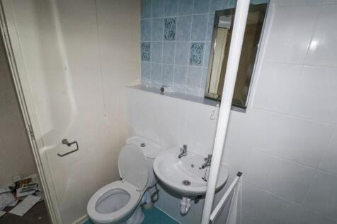 62 Firthcliffe Road, Liversedge, West Yorkshire, WF15 6HF