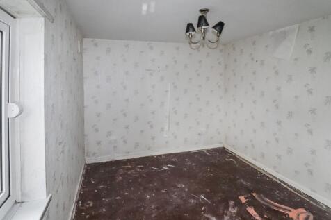 62 Firthcliffe Road, Liversedge, West Yorkshire, WF15 6HF