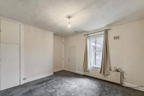 206 Marshall Wallis Road, South Shields, NE33 5PW