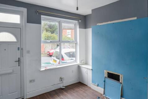 49 Alfred Road, Coventry, West Midlands, CV1 5BN