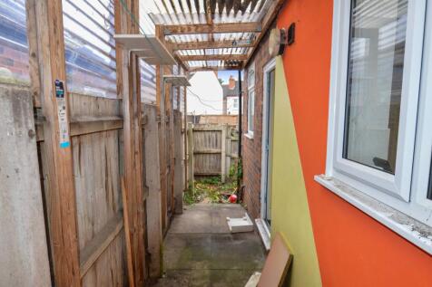 49 Alfred Road, Coventry, West Midlands, CV1 5BN