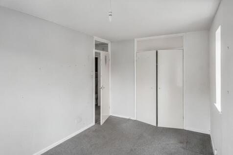 18 Wessex Close, Hungerford, Berkshire, RG17 0NT