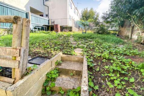 24 Pockeridge Road, Corsham, Wiltshire, SN13 9SB