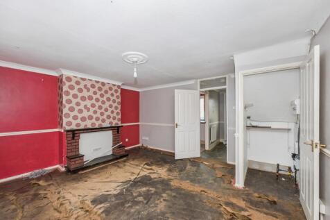 6A Holme Close, Cheshunt, Waltham Cross EN8 8ST