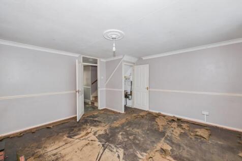 6A Holme Close, Cheshunt, Waltham Cross EN8 8ST