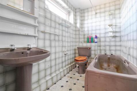 40 Conifer Close, Ormesby, Middlesbrough, Cleveland, TS7 9PL