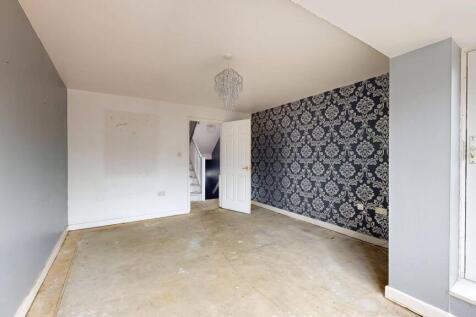 14 Silver Birch Avenue, Chingford, London, E4 8YT